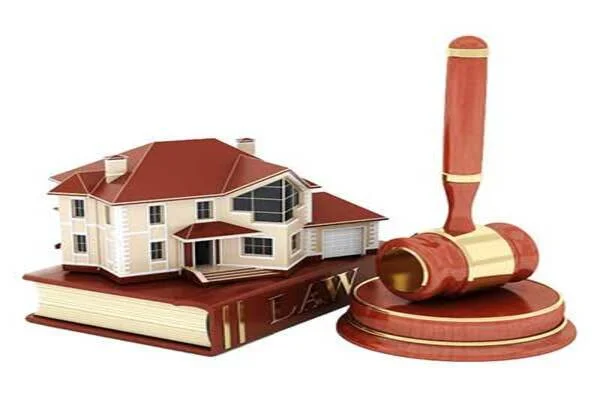 Abogada civil en Ponferrada — contratos, herencias, reclamaciones e indemnizaciones.