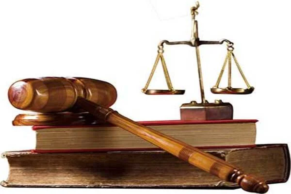 Abogada penalista en Ponferrada — defensa penal integral en juicios y delitos.